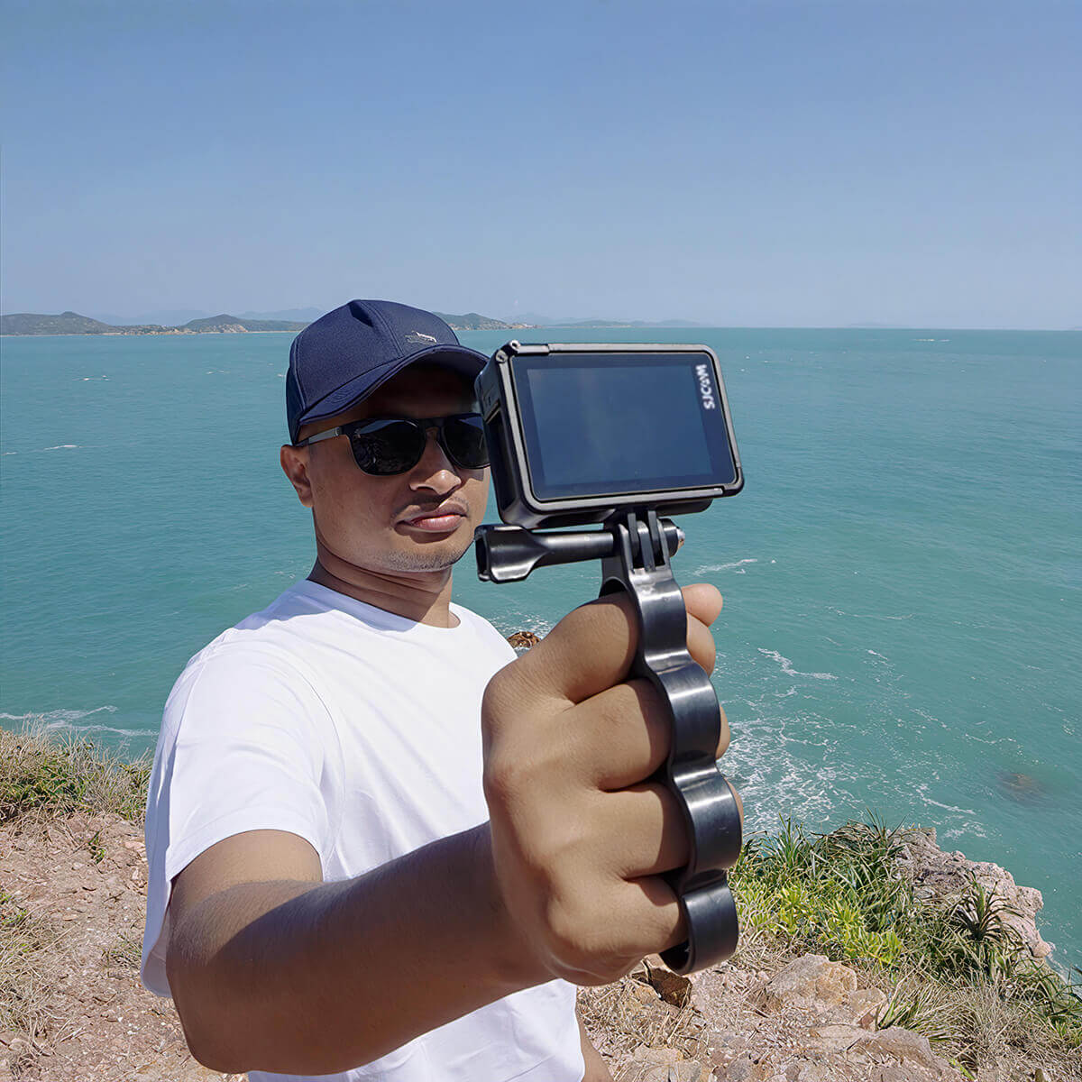 Finger-Grip Mount - Image 2
